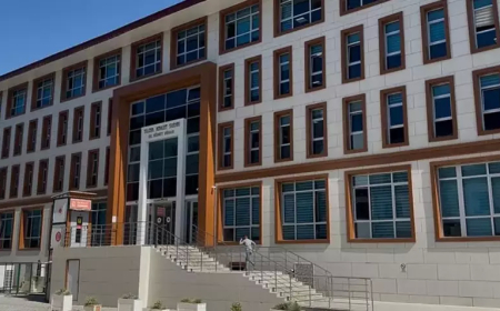 Yalova’da Alkol Tartışması Kanlı Bitti: Arkadaşı Boğazı Kesilerek Öldürüldü