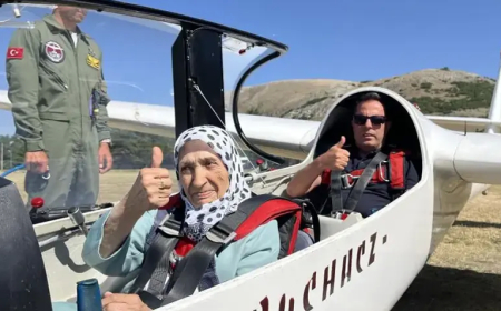 83 Yaşındaki Mürüvvet Teyze’nin Hayali Gerçek Oldu: Kokpite Oturdu, 700 Metreden Manzarayı İzledi
