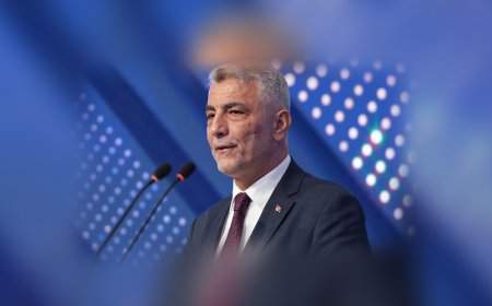 Ticaret Bakanı Bolat: “Enerji Fiyatları Artınca Enflasyon da Artıyor, Ateşkes Olumlu Bir Gelişme”