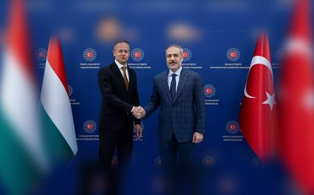 Dışişleri Bakanı Hakan Fidan, Macaristan Dışişleri ve Dış Ticaret Bakanı Peter Szijjarto ile Görüştü