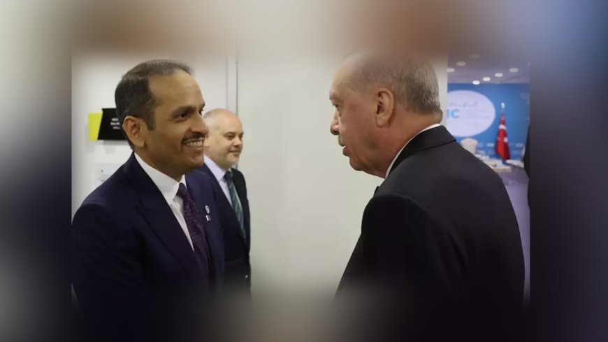 Cumhurbaşkanı Erdoğan, İİT Zirvesinde Katar Başbakanı ile Görüştü