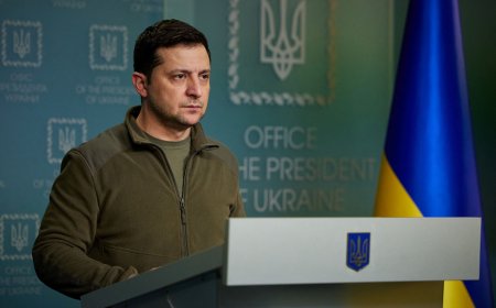 Zelenskiy: Rusya 30'dan Fazla Füze ve 300 İHA ile Saldırdı