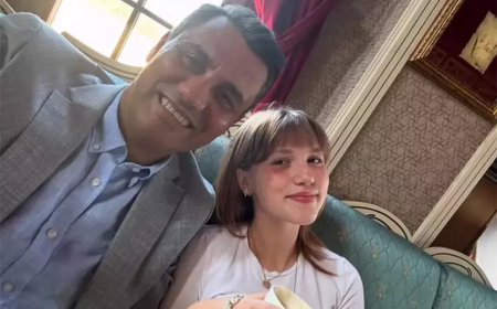 Ferdi Zeyrek’in Kızı Nehir, Baba Mesleği Mimar Olma Yolunda İlk Adımı Attı