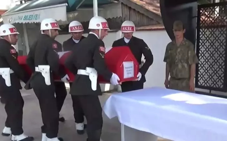 Amasya’da Traktör Kazasında Hayatını Kaybeden Hava Uzman Çavuş Mücahit Demirci Toprağa Verildi