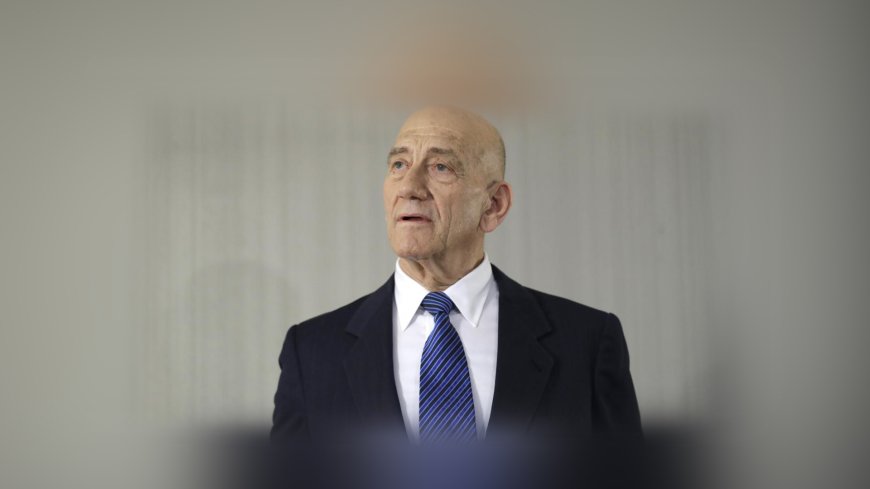 Ehud Olmert’ten İsrail’e Sert Eleştiri: “Gazze’de Kurulacak Yardım Kenti Toplama Kampı Gibi”