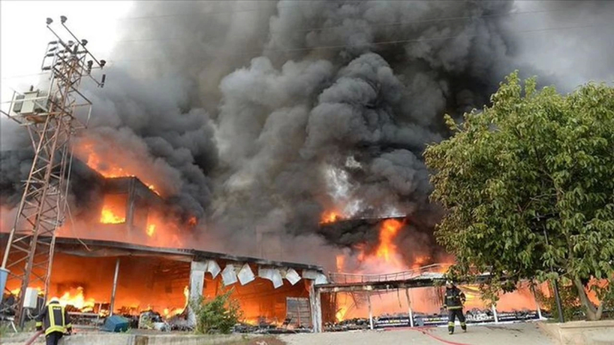 Irak’ta Alışveriş Merkezi Yangını: En Az 50 Kişi Hayatını Kaybetti