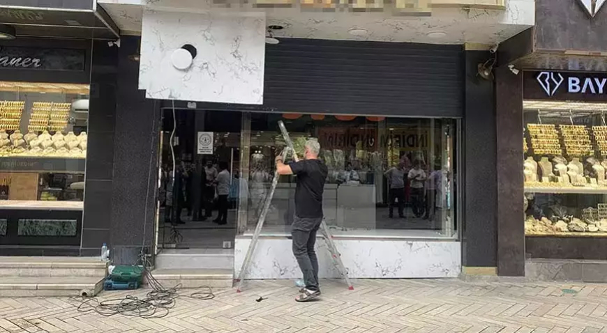 Kocaeli’de Kuyumcu Ortadan Kayboldu: Vitrinler ve Kasalar Boş Çıktı