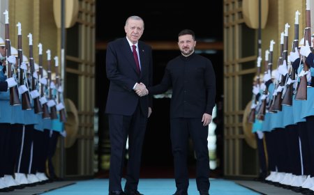Erdoğan ve Zelenski Arasında Kritik Görüşme: Türkiye, Barış Zirvesine Ev Sahipliğine Hazır