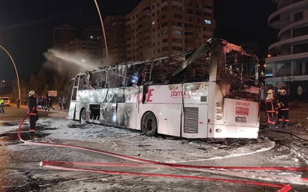 Ankara’da Seyir Halindeki Yolcu Otobüsü Küle Döndü: 36 Yolcu Son Anda Kurtuldu