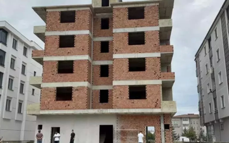 Samsun’da kayıp olarak aranan 15 yaşındaki Büşra Nur, inşaat önünde ölü bulundu