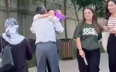 Muş’ta Baba-Kızın YKS Sevinci: Çiçekle Başlayan Mutluluk Yeditepe Üniversitesi’ne Taştı