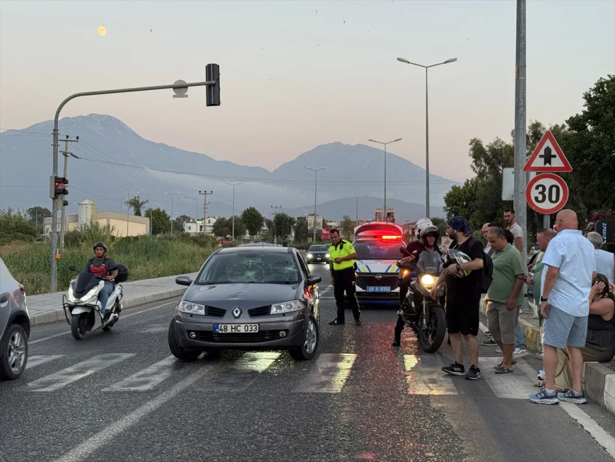 Muğla’da Alkollü Sürücü Dehşeti: İngiliz Kadına Çarpıp Üzerinden Geçmeye Çalıştı