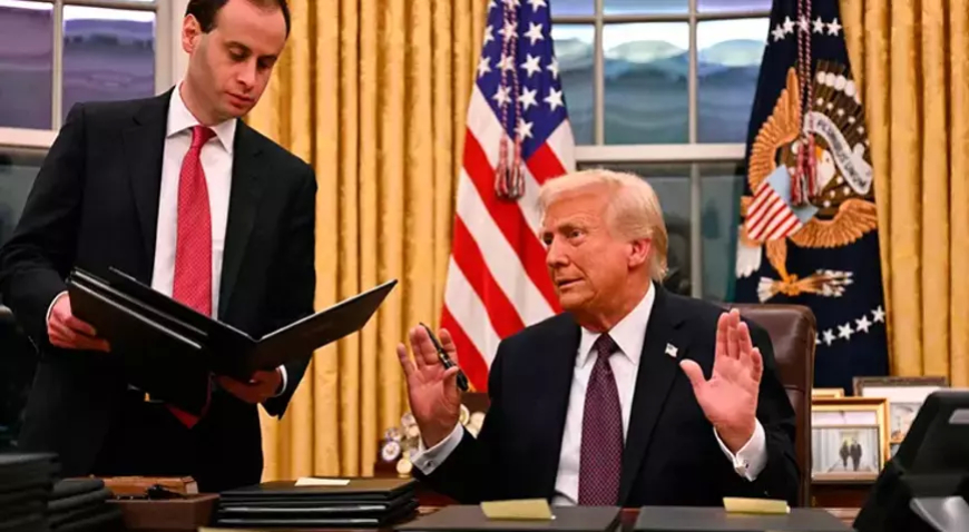 Trump, Postayla Oy ve Oy Kullanma Makinelerini Kaldıracak Başkanlık Kararnamesi İmzalamayı Planlıyor