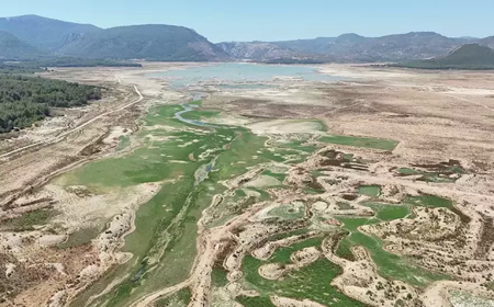 Türkiye’de Barajlar Kuraklık Alarmı Veriyor: Uzmanlar Su Tasarrufu Uyarısı Yaptı