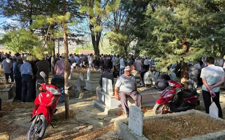 Afyonkarahisar’da Kaza: 2 Ay Önce Evlenen Hafız Onur E. Hayatını Kaybetti