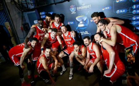 12 Dev Adam Tarihi Zaferiyle Finalde! Avrupa Basını Şaşkın