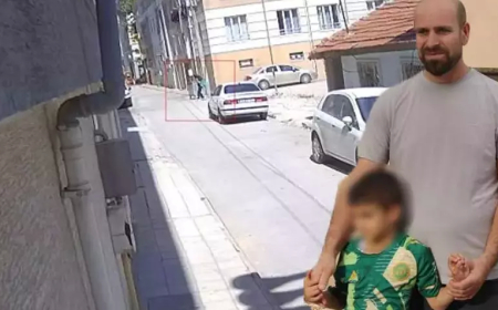 Eskişehir’de Çocuk Altın Dolusu Kutuyu Pencereden Attı, Sokaktan Geçen Kadın Aldı