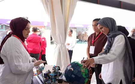 Sümeyye Erdoğan Bayraktar, TEKNOFEST’te Engelliler Sarayı Standını Ziyaret Etti