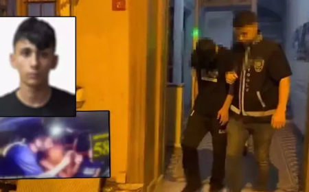 Beyoğlu’nda 16 Yaşındaki Genç, Taksiciyi Bıçaklayıp Gasba Kalkıştı