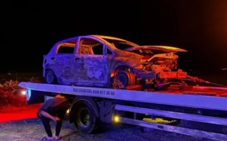 Çanakkale’de yanan otomobilde erkek cesedi bulundu