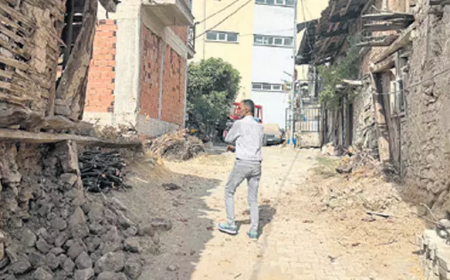 Kütahya Simav’da deprem serisi: 17 saatte 234’ten fazla sarsıntı kaydedildi