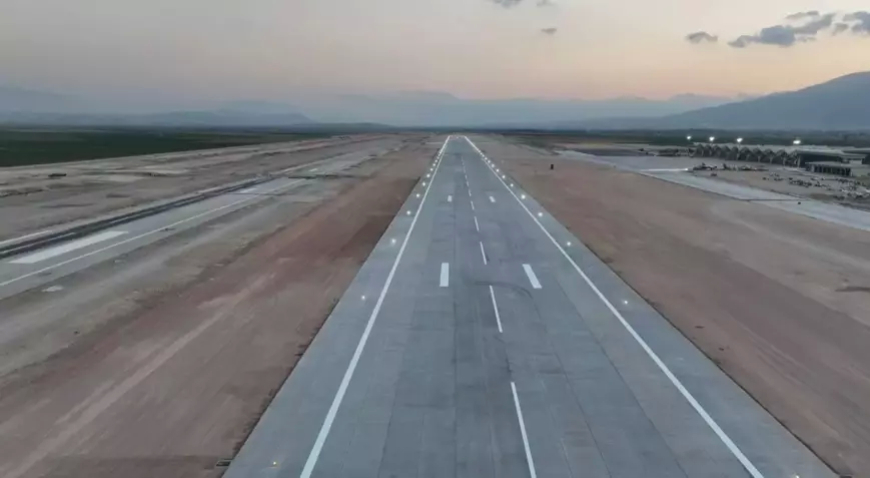 Hatay Havalimanı Yardımcı Pisti Hizmete Açıldı