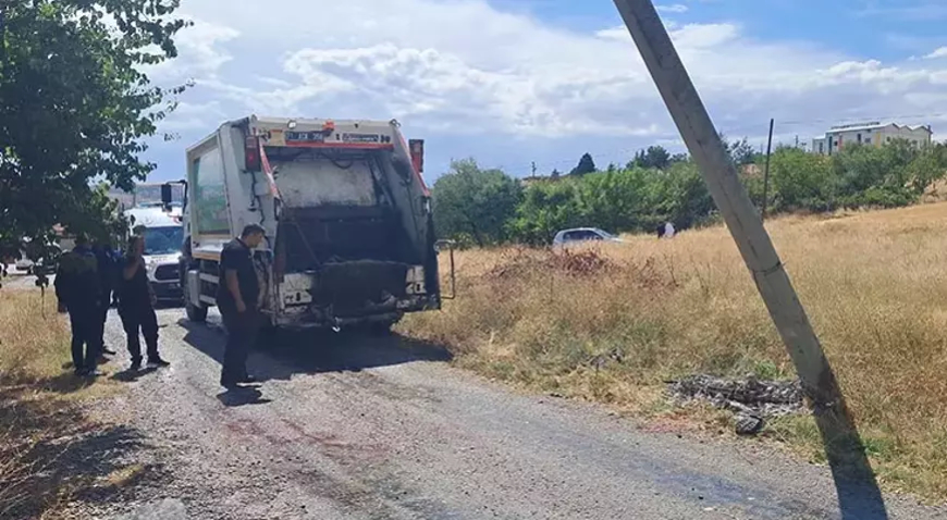 Kırıkkale’de Çöp Kamyonu Kazası: Temizlik Görevlisinin Kolu Koptu