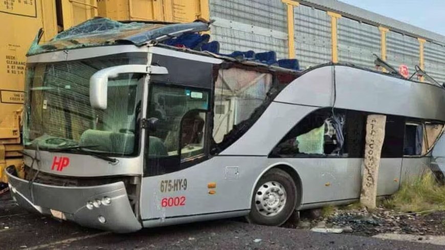 Meksika’da Feci Kaza: Tren Yolcu Otobüsüne Çarptı, 10 Ölü 60 Yaralı