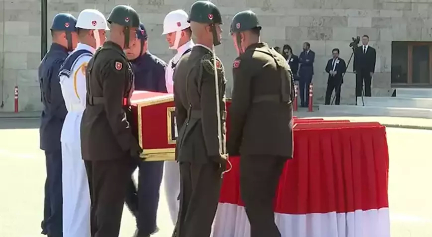 TBMM Eski Başkanı Cahit Karakaş İçin Meclis’te Cenaze Töreni