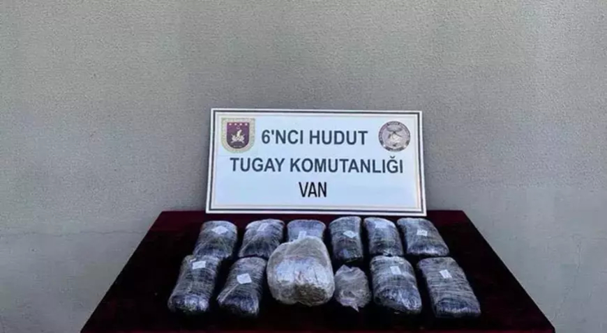 İran Sınırında 6 Kilo 700 Gram Uyuşturucu Ele Geçirildi