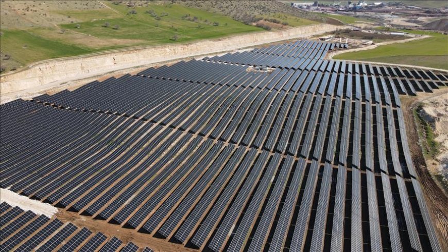 Cengiz Holding, Güneş Enerjisi Projeleri İçin 64,5 Milyon Dolarlık Yeşil Kredi Sağladı