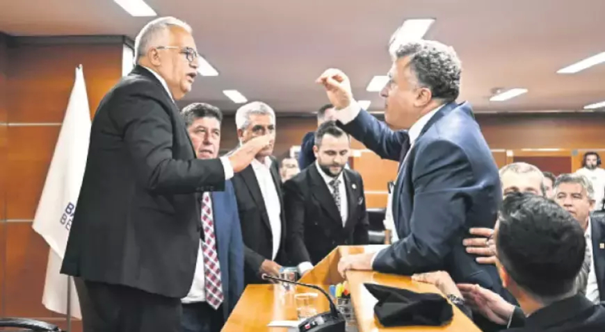 Bayrampaşa Belediye Meclisi’nde kura ile başkanvekili belirlendi