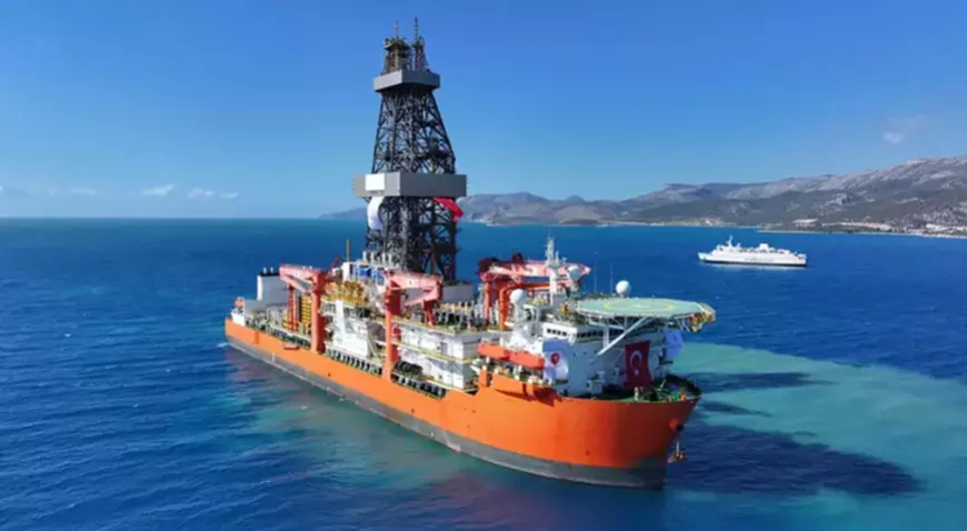 Türkiye’nin yeni sondaj gemilerinden ilki Mersin açıklarına demirledi