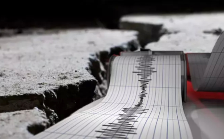 İstanbul Valiliği'nden deprem açıklaması