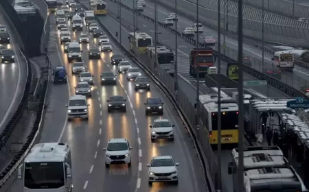 İstanbul’da Haftanın İlk İş Günü Trafik Çilesi