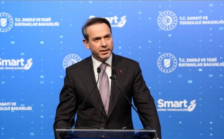 Bakan Bayraktar: “Doğal Gaz, Türkiye İçin Hayati Öneme Sahip”