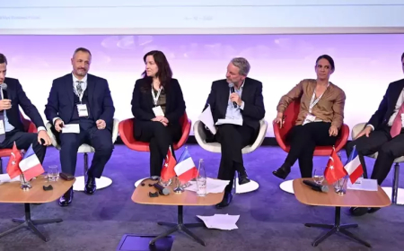 Türkiye-Fransa İş Forumu Paris’te Gerçekleştirildi