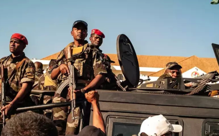 Madagaskar’da Ordu Yönetimi Ele Geçirdi: Seçim 18 Ay-2 Yıl İçinde