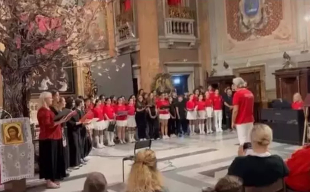 Sınırları Aşan Koro: Hataylı Çocuklar Roma’da Umudu Seslendirdi