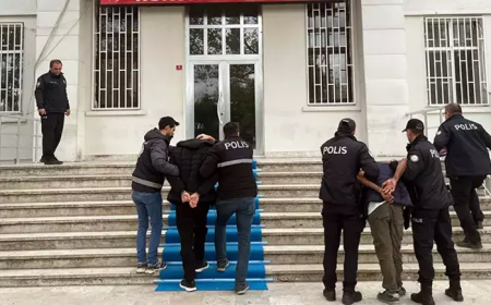 Edirne’de Belediye Başkanına Mermiyle Tehdit: 2 Şüpheli Gözaltında