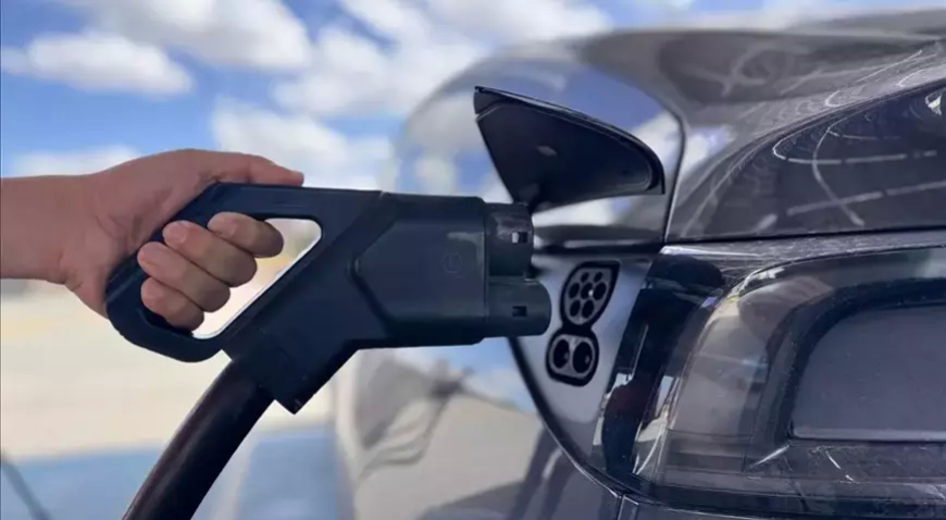 Küresel Elektrikli Araç Satışları Eylülde Rekor Kırdı: 2,1 Milyon Araç Satıldı