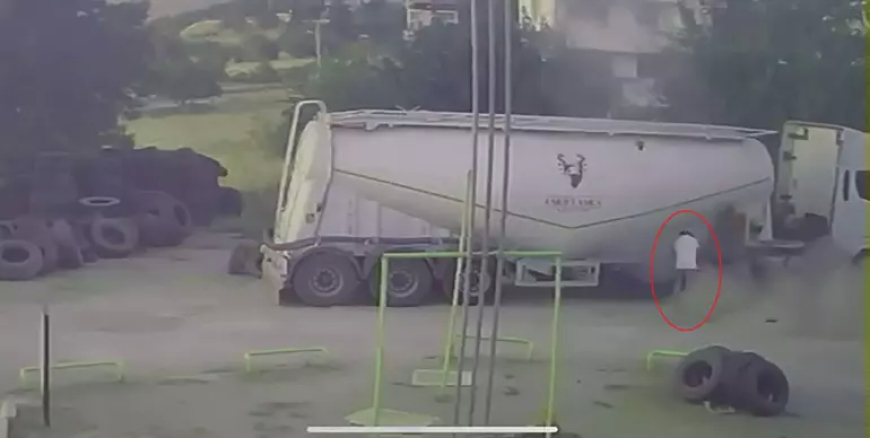 Tunceli’de TIR Lastiği Patladı: İş İnsanı Barış Aktaş Yüzünden Yaralandı