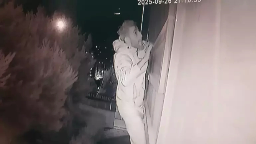 Kadıköy’de Cambaz Gibi Hırsızlık: 2 Şüpheli Yakalandı