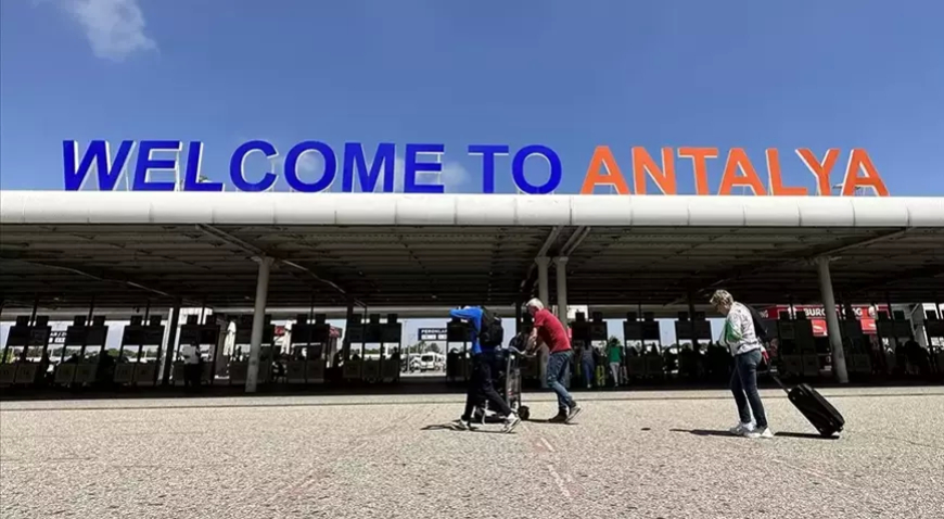 Antalya Havalimanı’na 77 Metrelik Yeni Hava Trafik Kulesi