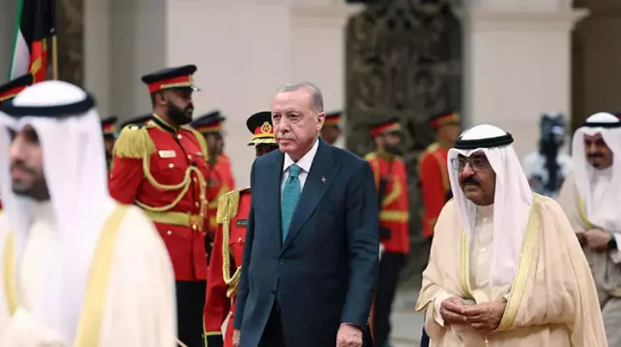 Cumhurbaşkanı Erdoğan, Resmi Temaslar İçin Kuveyt’te