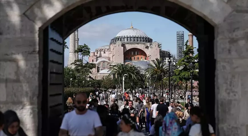 Yerli turistlerin seyahat harcamaları yüzde 13,4 arttı