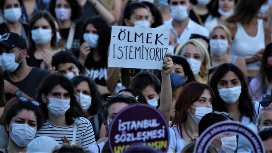 Adana’da Ayrılmak İsteyen Kadın Cinayete Kurban Gitti