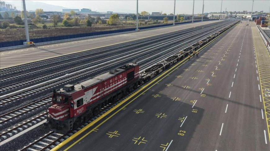 İntermodal terminal Railport’tan ilk tren çıkışı gerçekleşti