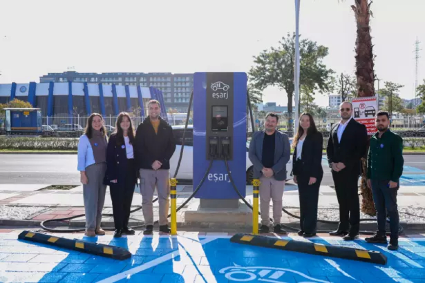 Eşarj, İzmir Aliağa’daki Yeni DC Hızlı Şarj İstasyonunu Türkiye Enerji Zirvesi’nde Canlı Bağlantıyla Hizmete Açtı