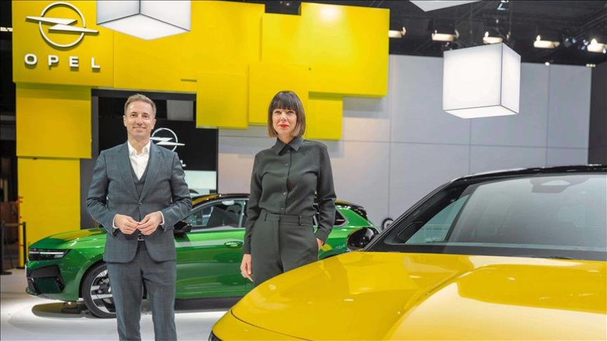 Opel, Brüksel’de Yeni Astra ve Elektrikli Modellerini Tanıttı